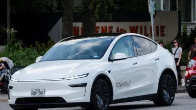 Tesla Robotaksi Kazası