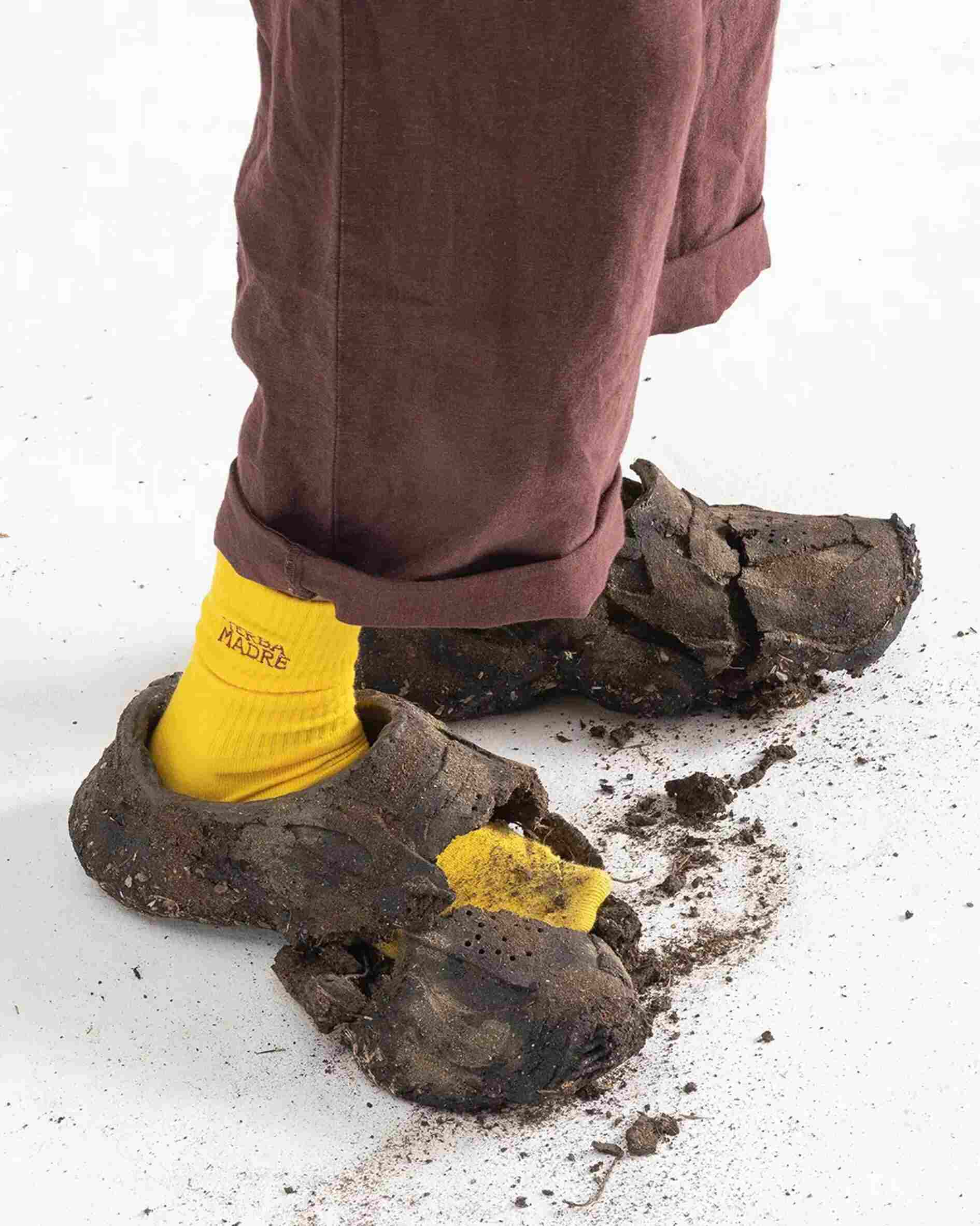 dirt shoes.7 1