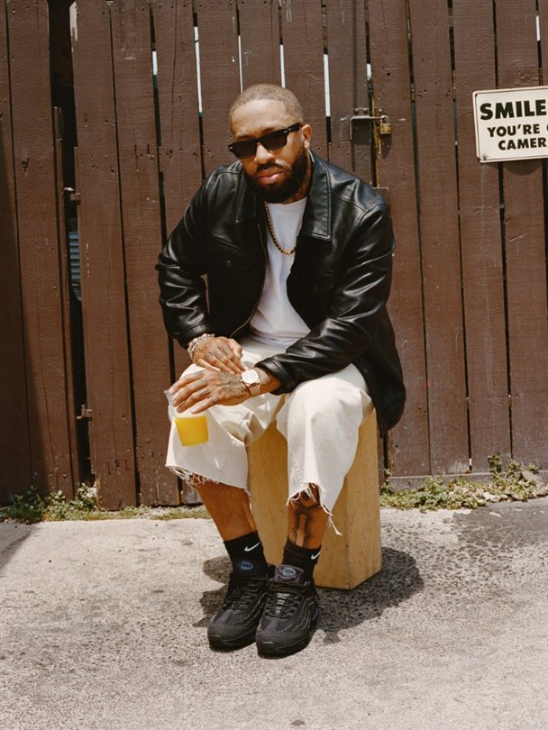 nike levis.3