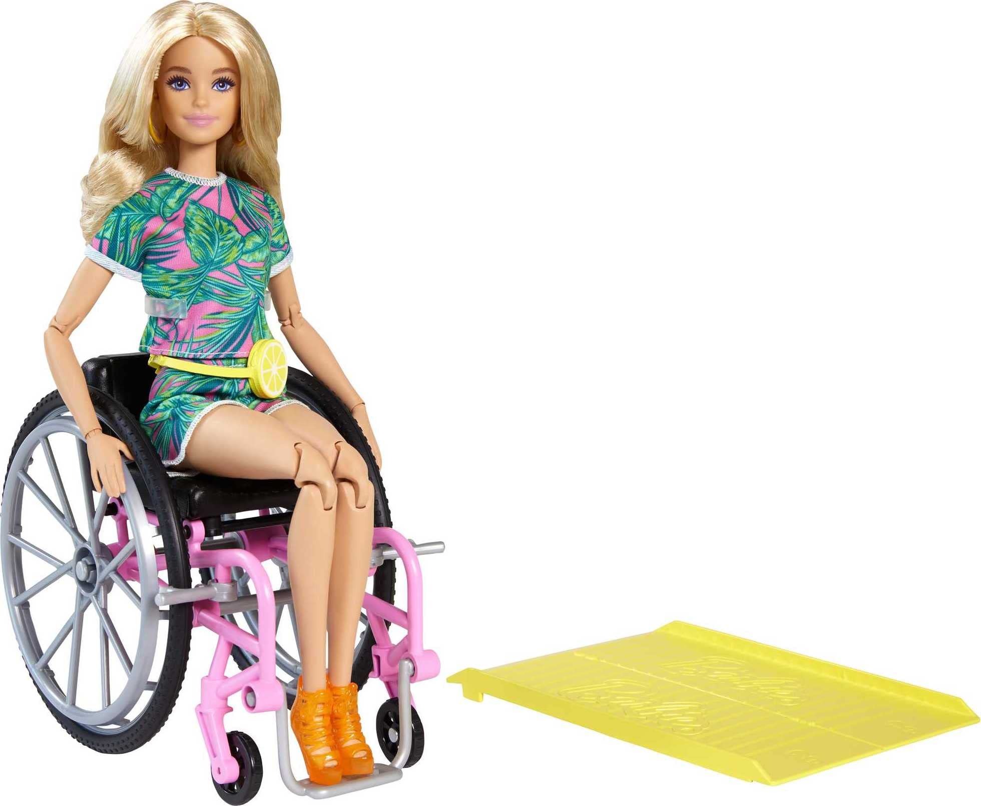 tekerlekli sandalyede barbie 1