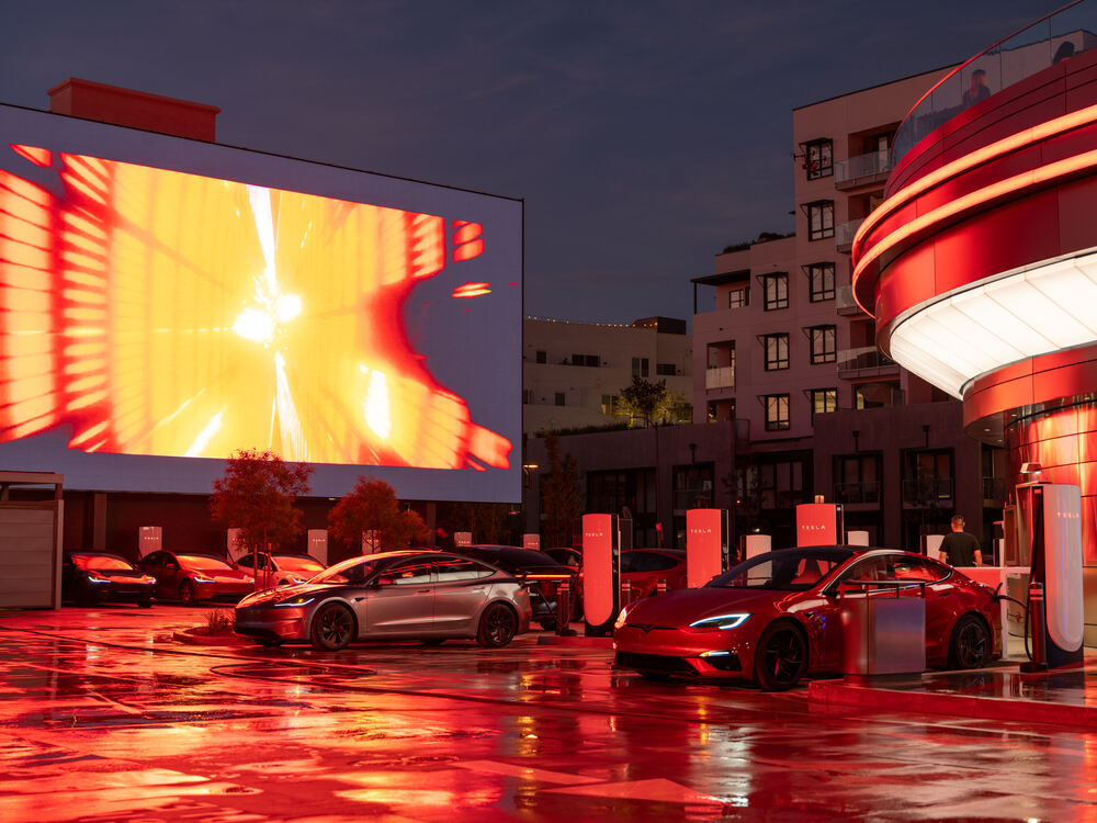 tesla sarj istasyonu.4 1