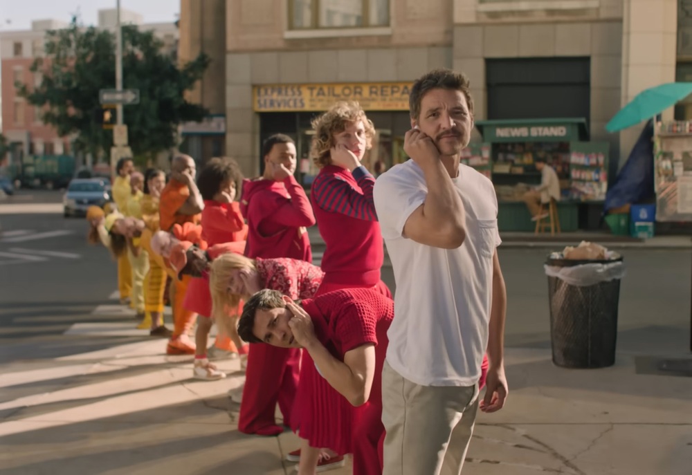 Pedro Pascal AirPods 4.2