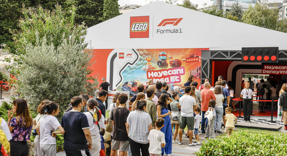 LEGO F1 Deneyim Alani 1
