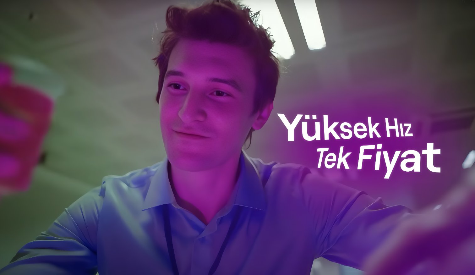 Turknet yenilenen marka kimliği