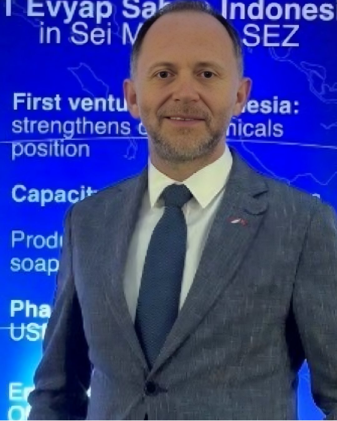 Ekrem Erdem 