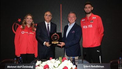 Mercedes-Benz Türkiye Voleybol Milli Takımları