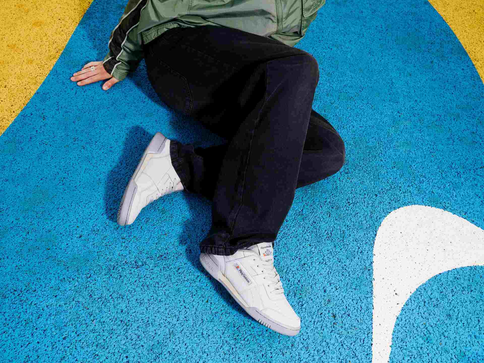 PlayStation Reebok Is Birligi. 1