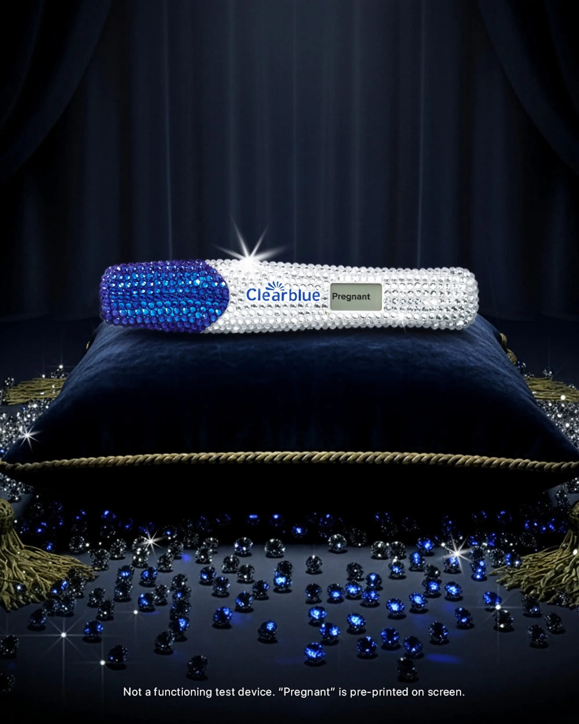 Clearblue Elmaslı Yapay Gebelik Testi İle Hamilelik Duyurularını Bambaşka Bir Seviyeye Taşıyor 4 Clearblue elmasli yapay gebelik testi 1