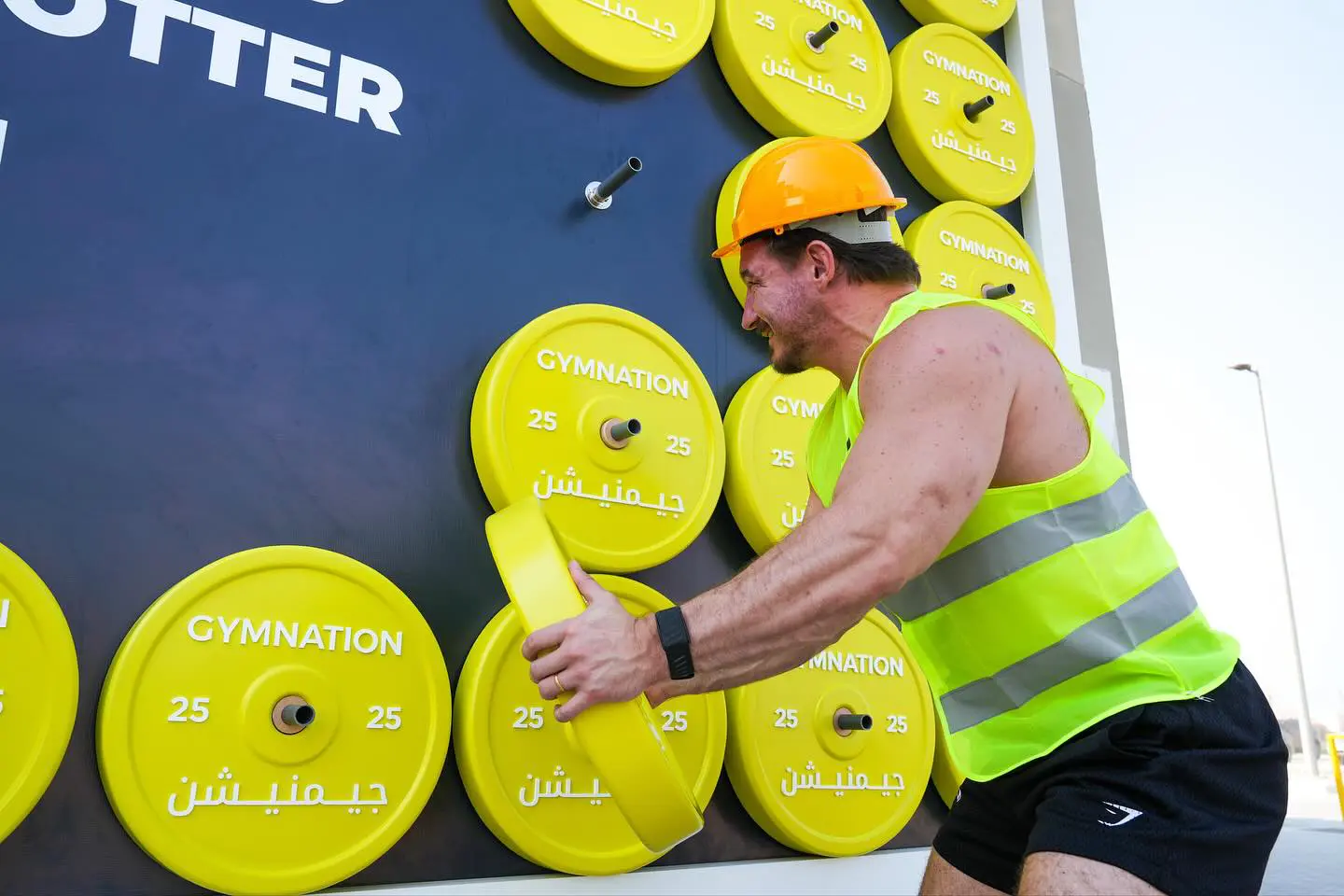GymNation Dubai, 1 Tonluk Billboard ile Reklamda Ağırlığını Koydu 6 GymNation Dubai 5