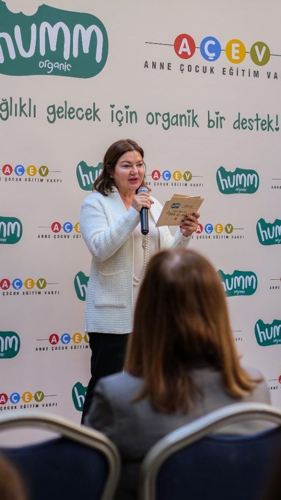 Humm Organic ve AÇEV’den Sağlıklı Gelecek Hamlesi: Her Çocuğun Sofrasına Organik Destek 5 Humm Organic ve ACEV 4