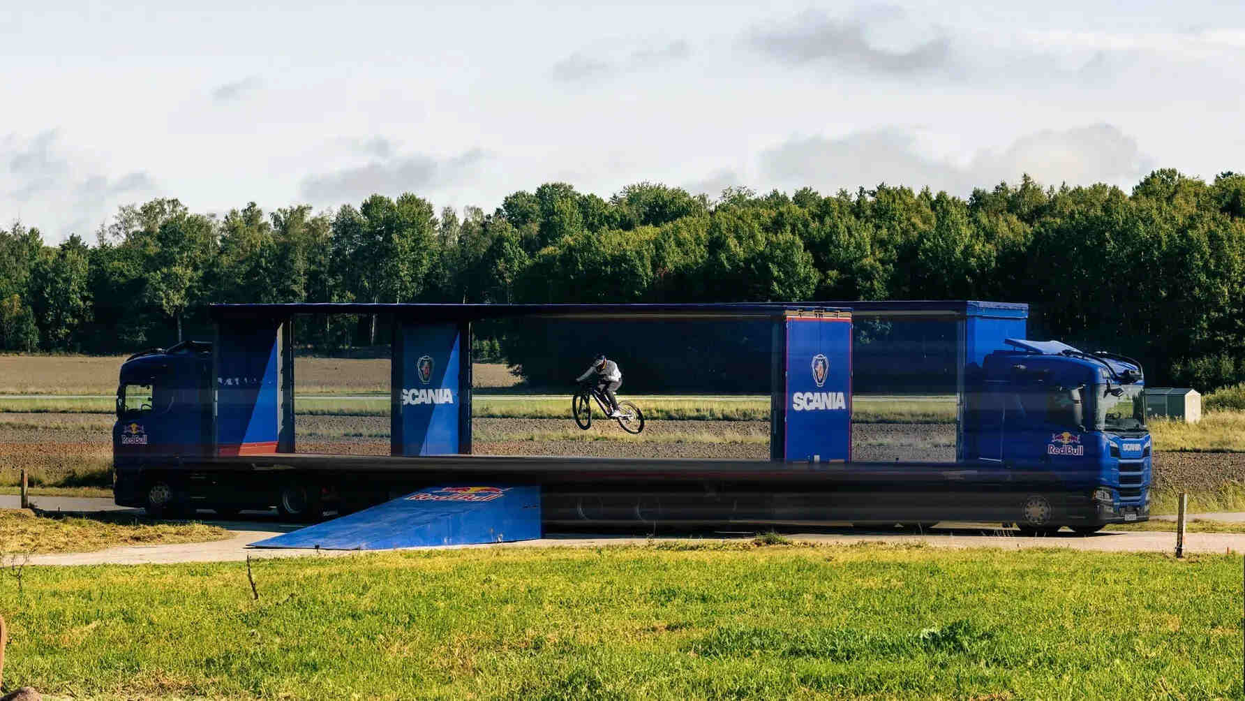 Red Bull Ekstrem Spor İş Birliği ile Tarihe Geçen Atlayış 6 Red Bull Ekstrem Spor Is Birligi 5