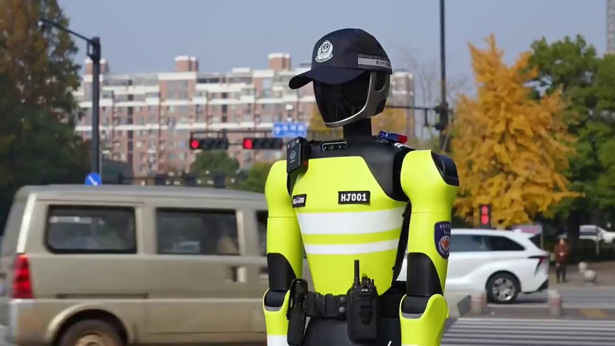 Hangxing No. 1 insansi robot projesi 3