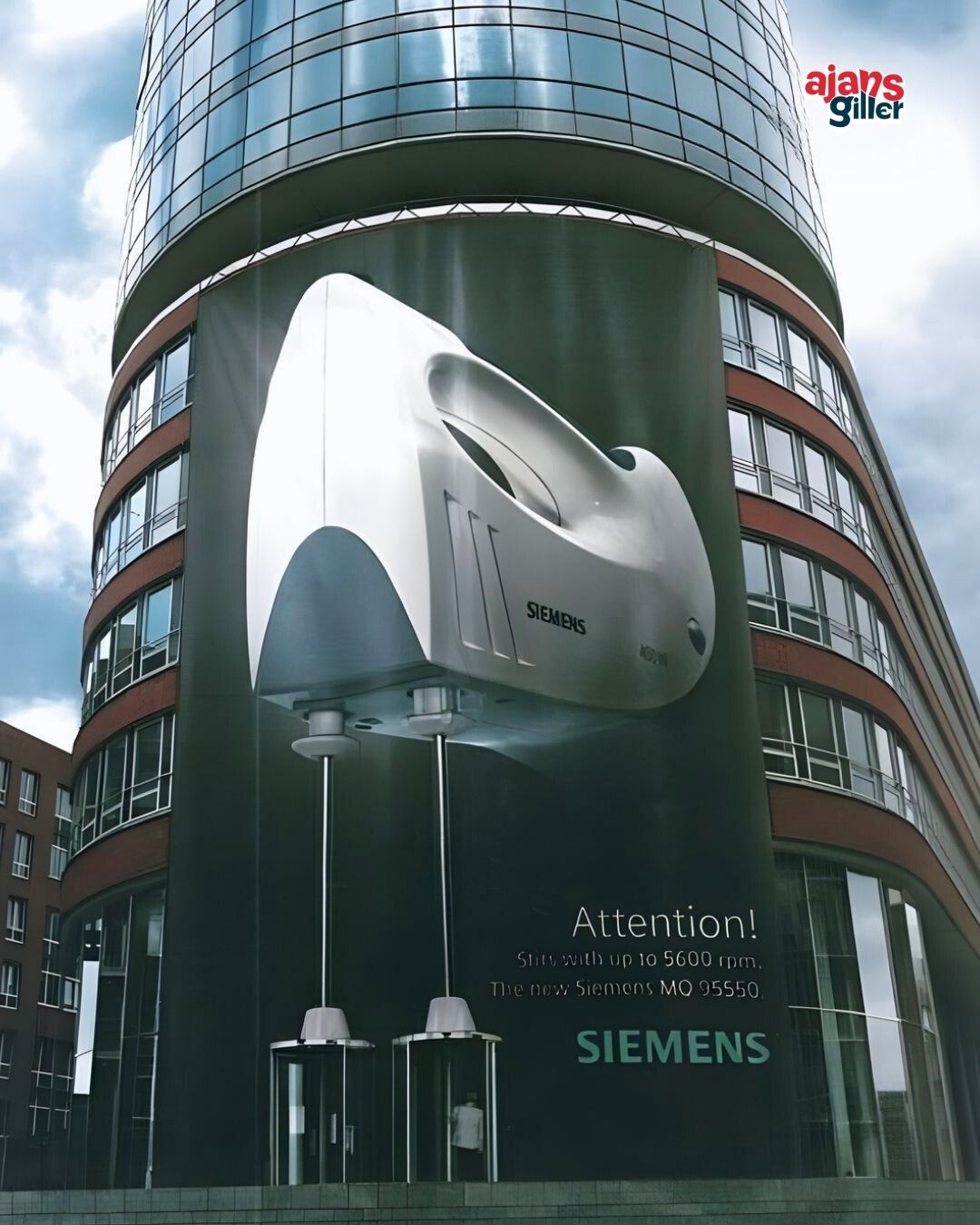 Siemens'in Mimariyi Mesaja Çeviren OOH Stratejisi 2 Siemens