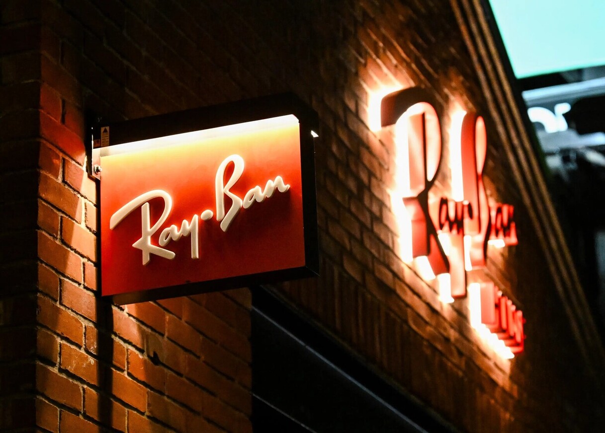 Ray-Ban