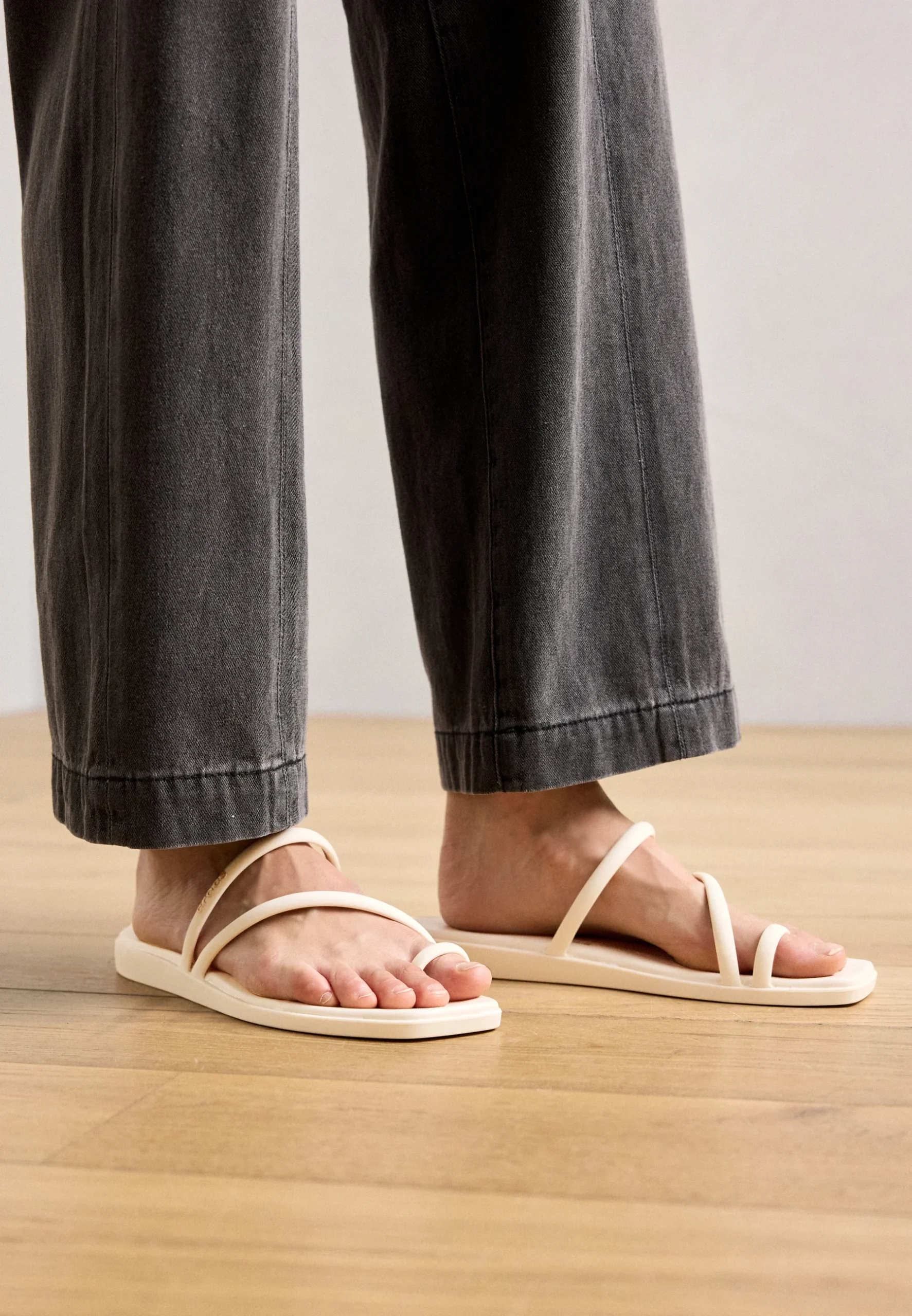 crocs miami scaled