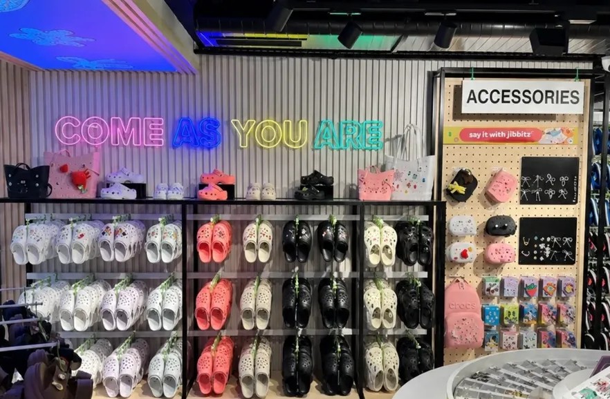 Crocs