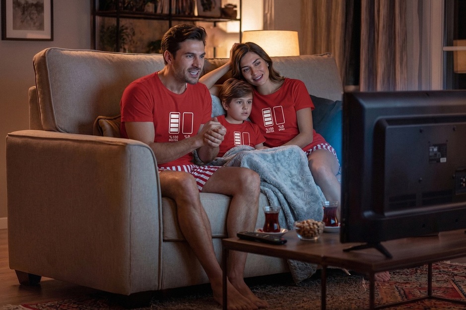 kirmizi pijama 1